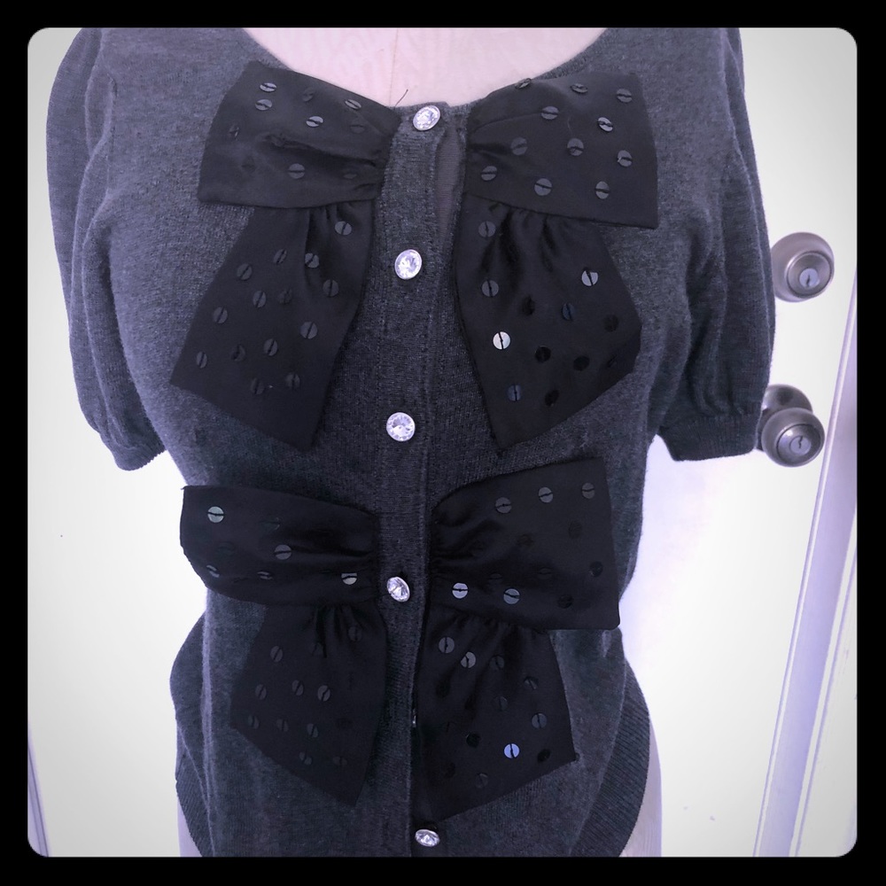 Gray sweater with bow detail size Medium